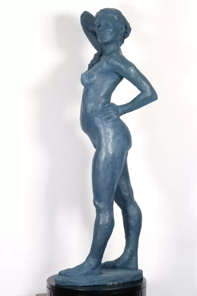 Louna debout
Sculpture par Jean Pierre Picheny
Exemplaire unique en plâtre patiné sur armature d’acier – 2024
Hauteur 82 cm, Largeur 28 cm, profondeur 25 cm
Socle en acier soudé, boulonné sur la sculpture.